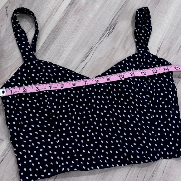 Abercrombie & Fitch Crop Top - Picture 4 of 6